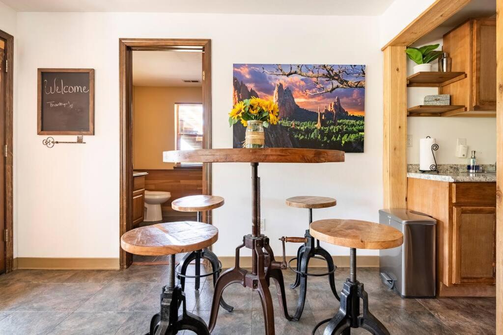 Private Hot Tub Overlooking Pikes Peak وودلاند بارك المظهر الخارجي الصورة
